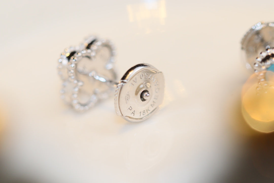 [Echo Fine ]CLOVER MINI TURQUOISE SILVER STUD EARRINGS