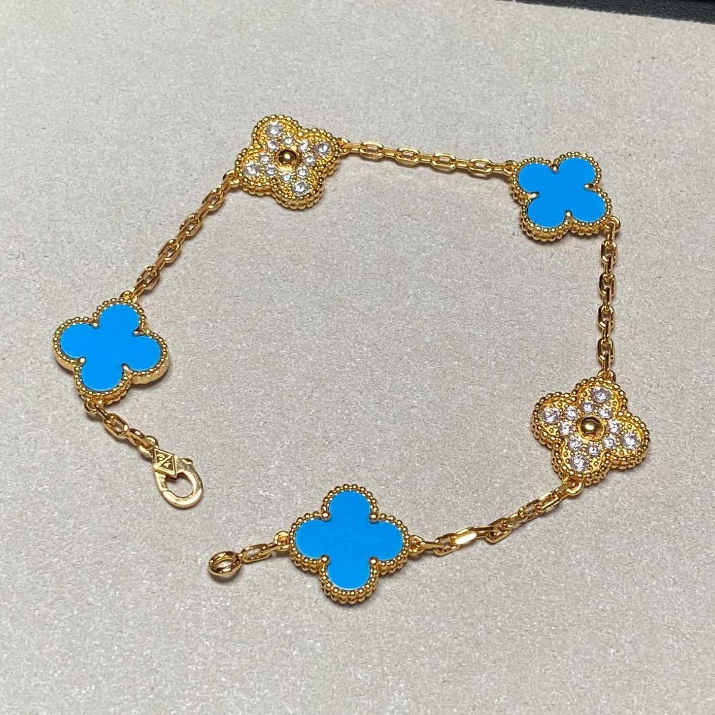 [Echo Fine ]CLOVER 5 MOTIF BLUE CHALCEDONY DIAMOND GOLD BRACELET