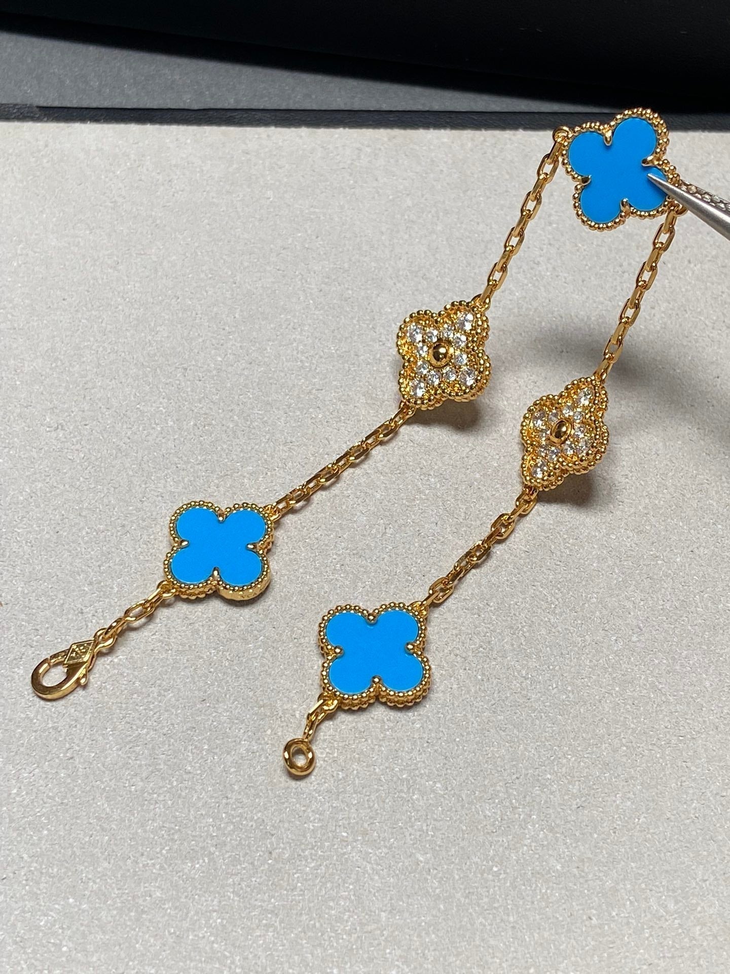 [Echo Fine ]CLOVER 5 MOTIF BLUE CHALCEDONY DIAMOND GOLD BRACELET