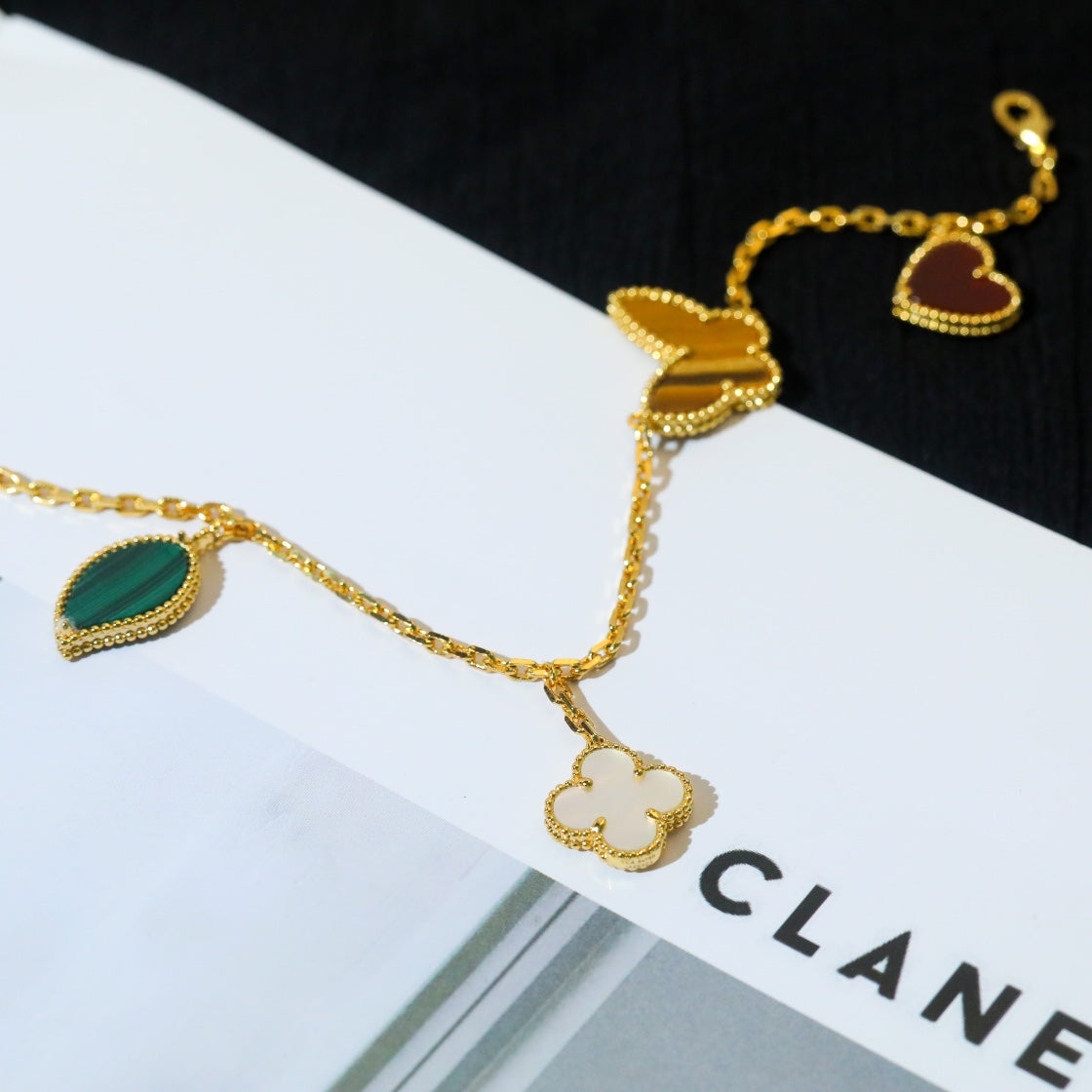 [Echo Fine ]LUCKY SPRING 5 MOTIF GOLD BRACELET