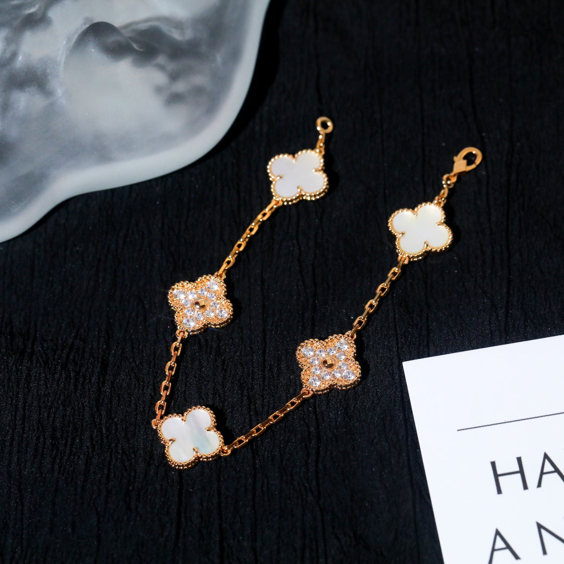 [Echo Fine ]CLOVER BRACELET 5 MOTIF WHITE MOP DIAMOND