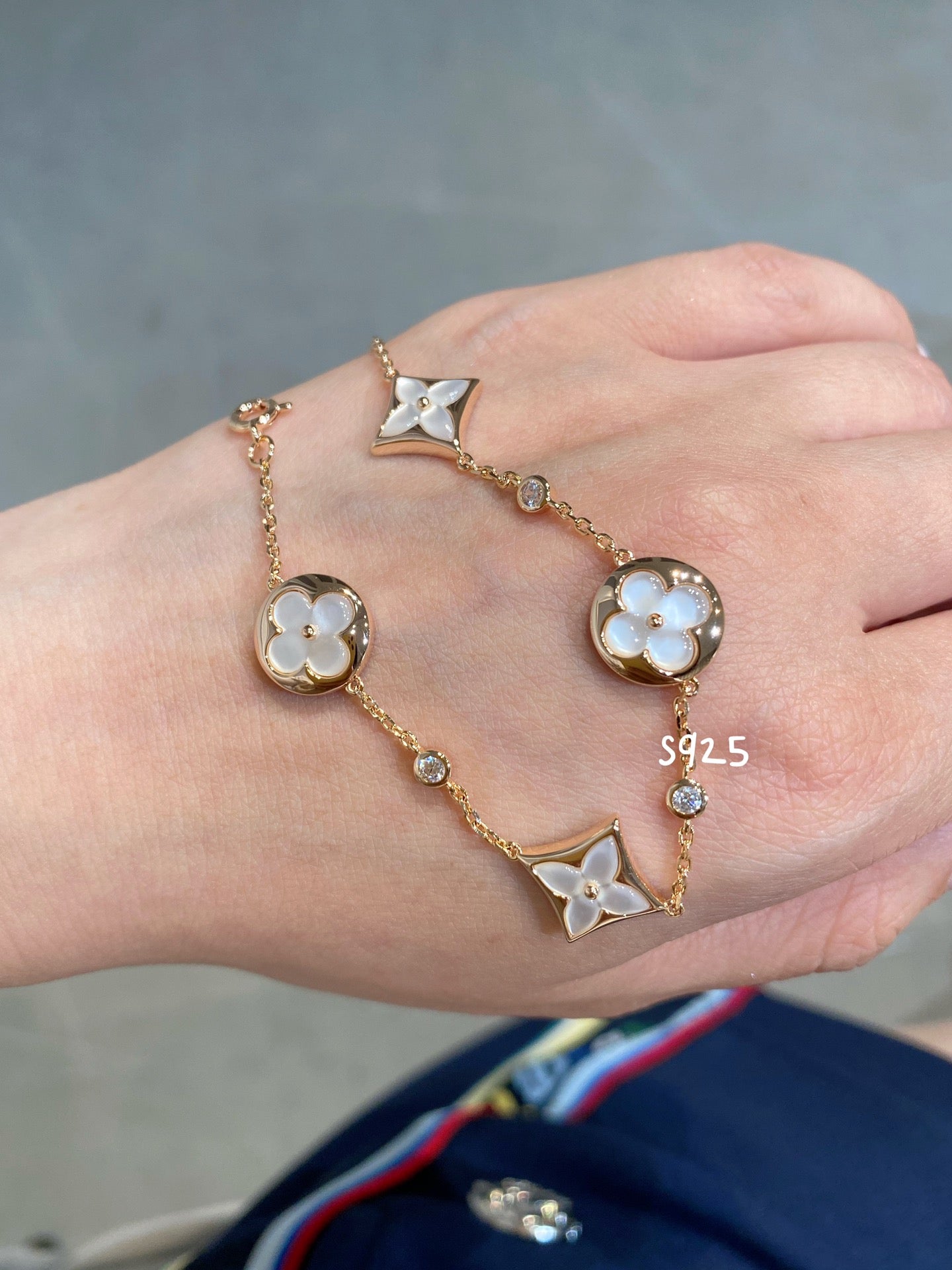 [Echo Fine ]STAR AND SUN 4 MOTIF WHITE MOP PINK GOLD BRACELET