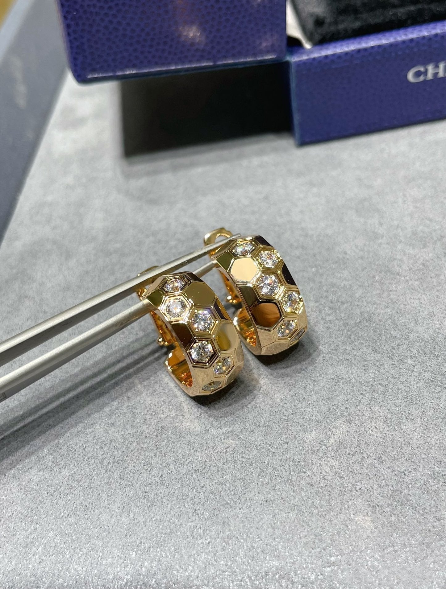 [Echo Fine ]BEE LOVE DIAMOND HOOP EARRINGS