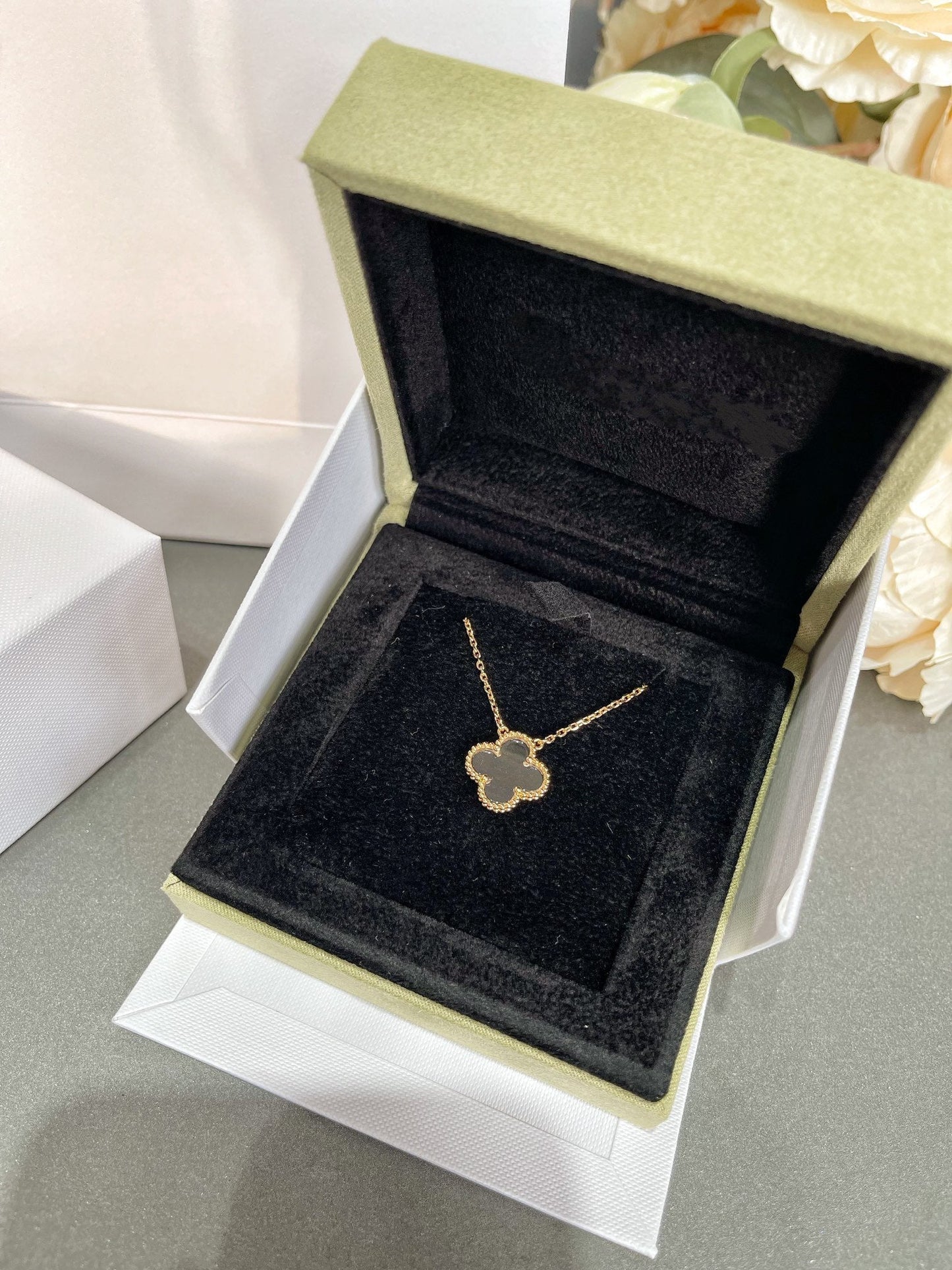 [Echo Fine ]CLOVER ROCK CRYSTAL ROSE GOLD NECKLACE