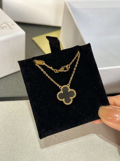 [Echo Fine ]CLOVER ROCK CRYSTAL ROSE GOLD NECKLACE