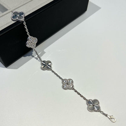 [Echo Fine ]CLOVER 5 MOTIF SILVER DIAMOND BRACELET