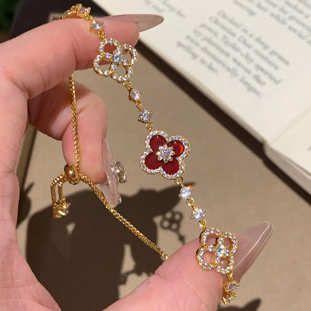 [Echo Fine ]CLOVER 5 MOTIF PINK BLUE RED WHITE BRACELET