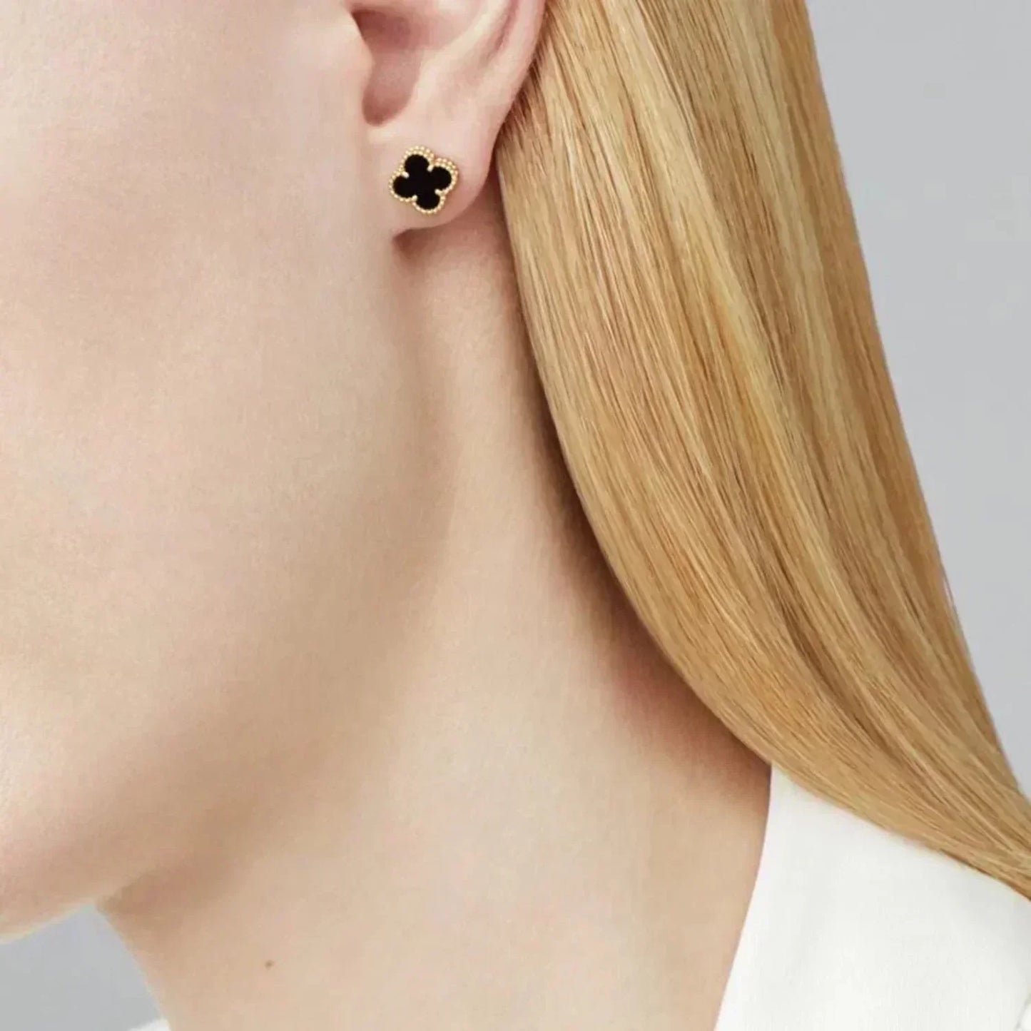 [Echo Fine ]CLOVER MINI 9.5MM BLACK MOP EARRINGS