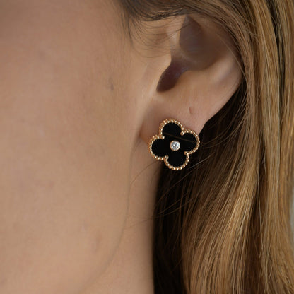 [Echo Fine ]CLOVER MEDIUM 1 MOTIFS ONYX DIAMOND EARRINGS