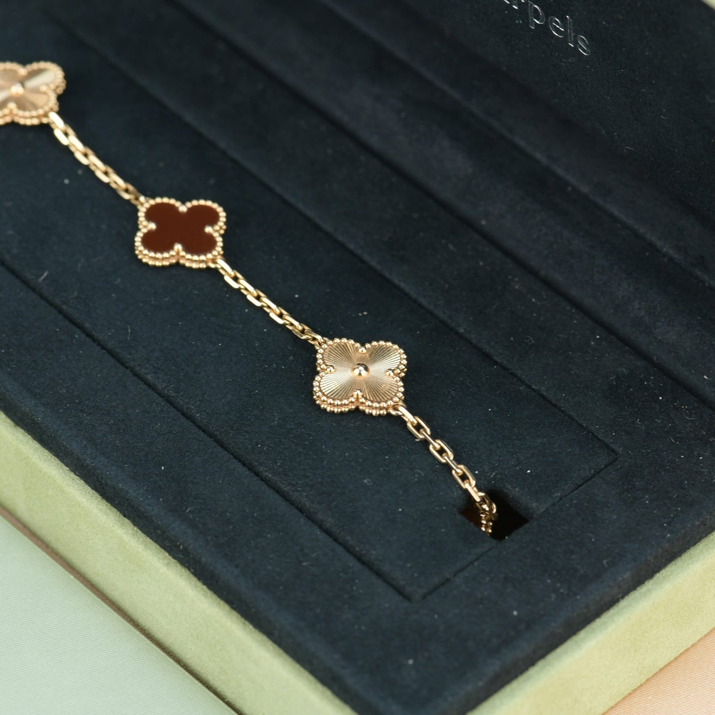 [Echo Fine ]CLOVER  5 MOTIFS CARNELIAN GOLD BRACELET