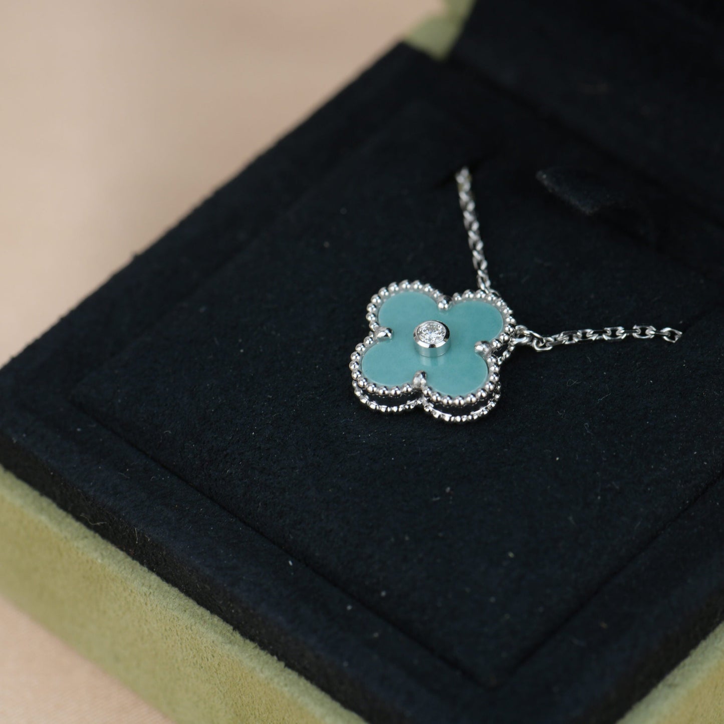 [Echo Fine ]CLOVER 15MM DIAMOND SVRES PORCELAIN  NECKLACE SILVER