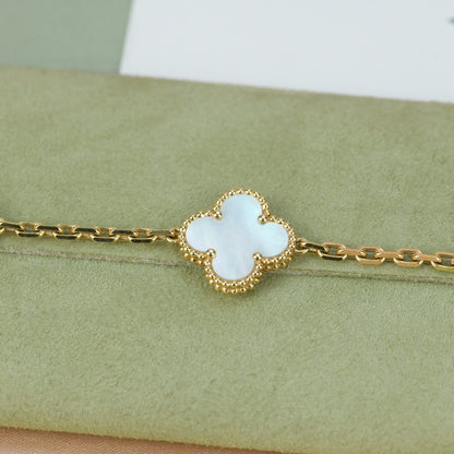 [Echo Fine ]CLOVER  5 MOTIF WHITE MOP BRACELET