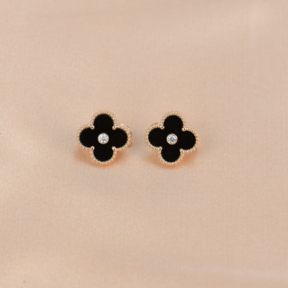 [Echo Fine ]CLOVER MEDIUM 1 MOTIFS ONYX DIAMOND EARRINGS