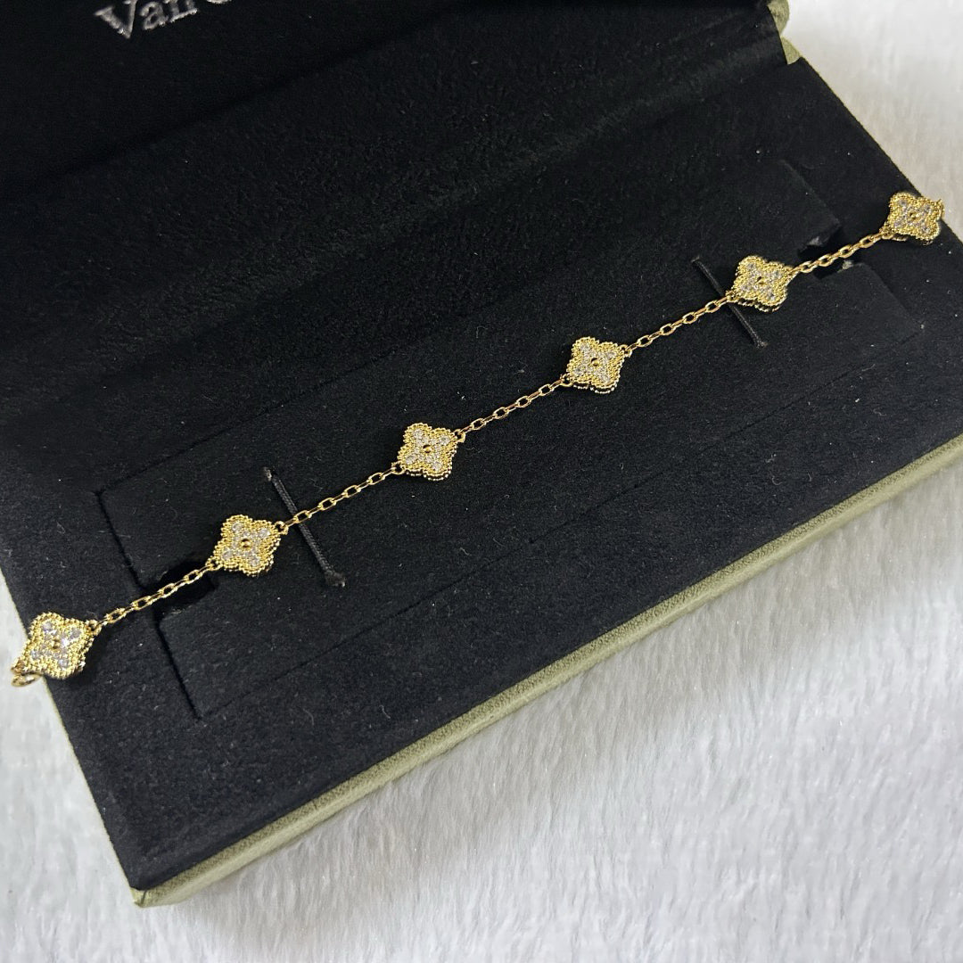 [Echo Fine ]CLOVER 6 MOTIF DIAMOND BRACELET
