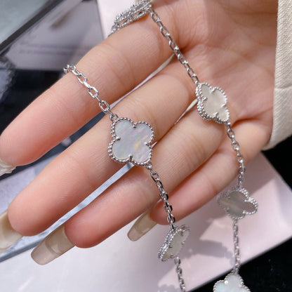 [Echo Fine ]CLOVER 10 MOTIFS WHITE MOTHER OF PEARL NECKLACE