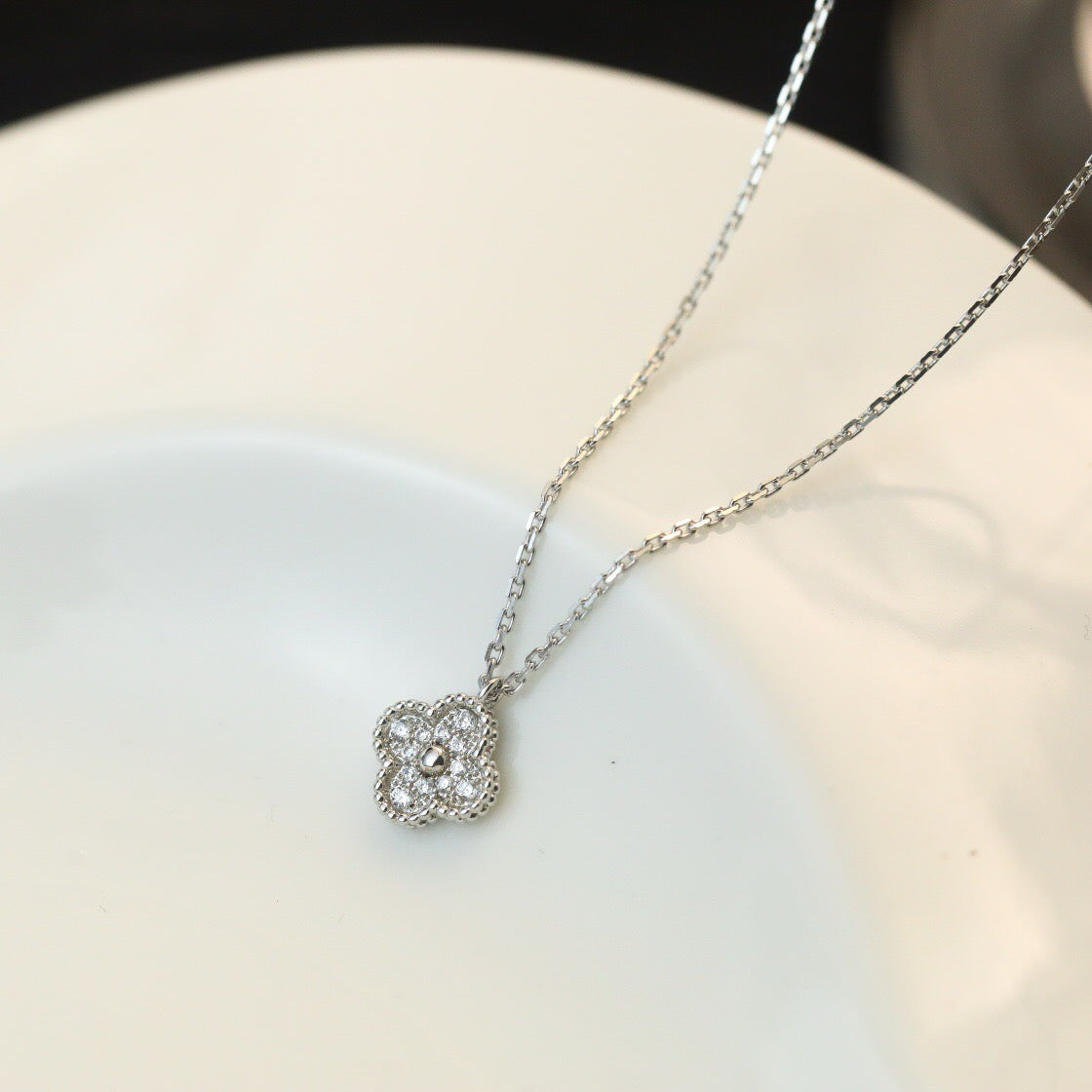 [Echo Fine ]CLOVER MINI 9.5MM PENDANT DIAMOND NECKLACE