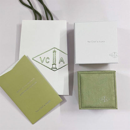 [Echo Fine ]VA CLOVER BRACELET NECKLACE RING BOX GIFT BAG