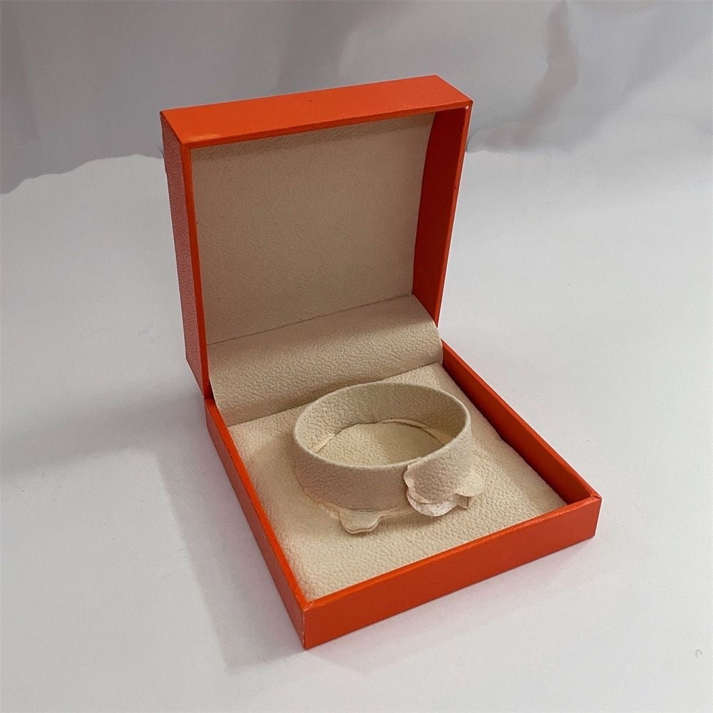 [Echo Fine ]HM BRACELET NECKLACE RING BOX GIFT BAG