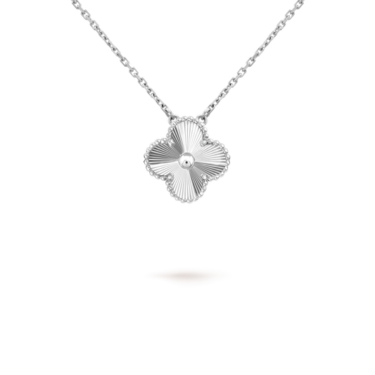 [Echo Fine ]CLOVER 15MM LASER NECKLACE SILVER