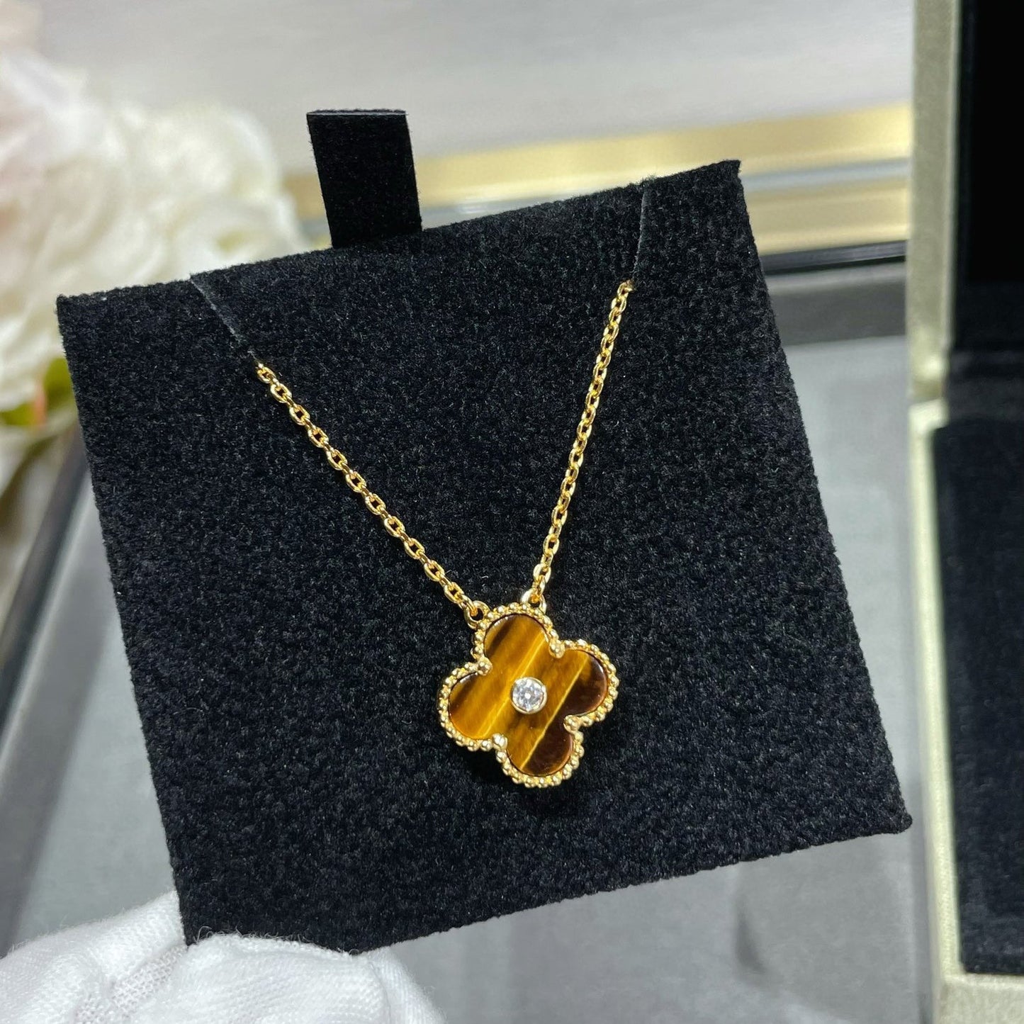 [Echo Fine ]CLOVER 15MM DIAMOND AND YELLOW TIGER'S EYE AGATE necklace