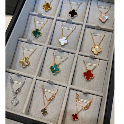 [Echo Fine ]CLOVER 15MM CARNELIAN SINGLE FLOWER NECKLACE