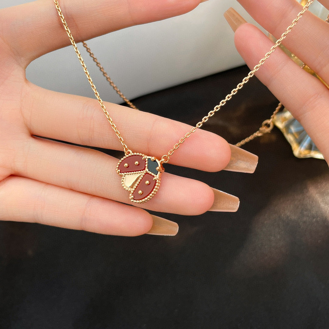 [Echo Fine ]LUCKY  CARNELIANS LADYBUG NECKLACE