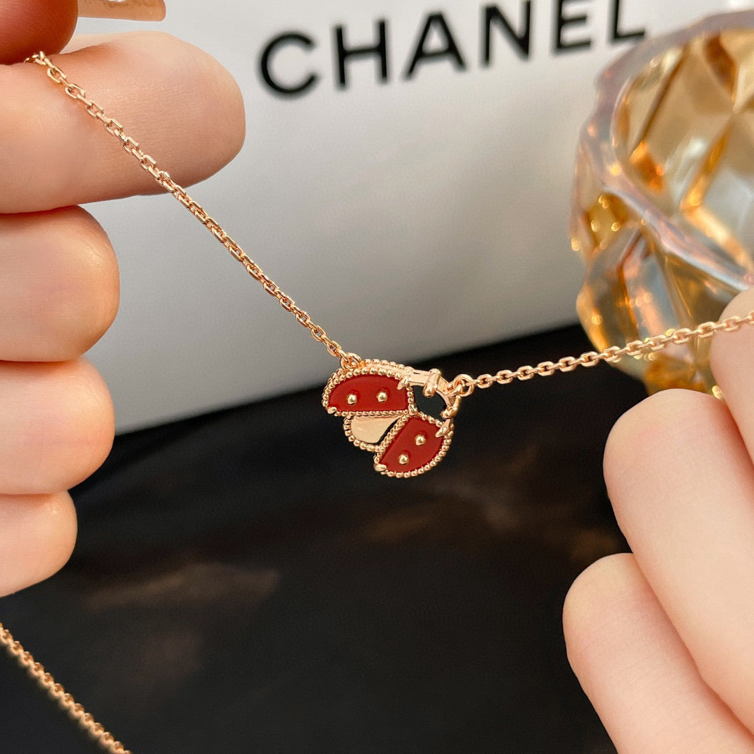 [Echo Fine ]LUCKY  CARNELIANS LADYBUG NECKLACE