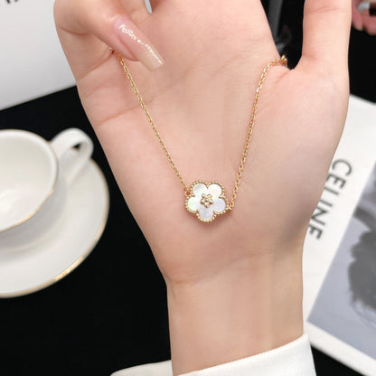 [Echo Fine ]LUCKY WHITE MOP PLUM BLOSSOM  BRACELET