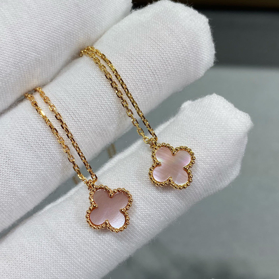 [Echo Fine ]CLOVER 9.5MM PINK MOTHER OF PEARL SINGLE FLOWER NECKLACE