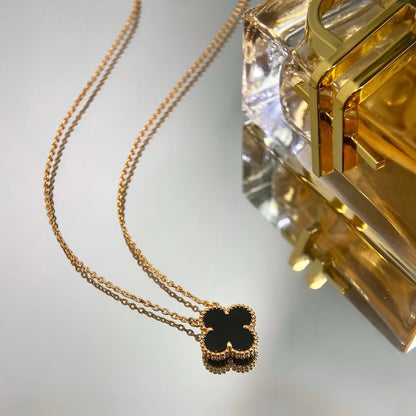 [Echo Fine ]CLOVER 15MM BLACK ONYX SINGLE FLOWER NECKLACE