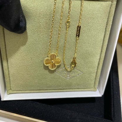 [Echo Fine ]CLOVER 15MM LASER NECKLACE