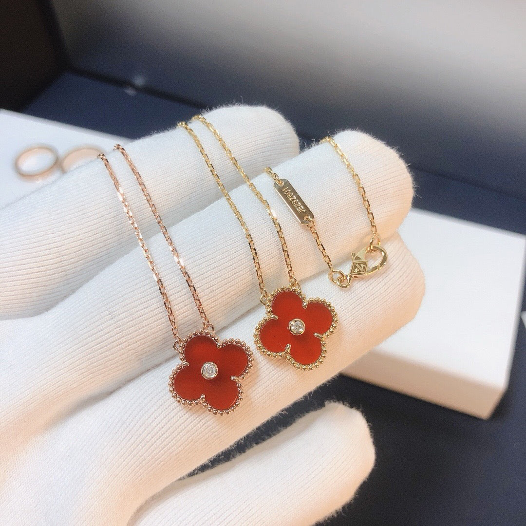 [Echo Fine ]CLOVER 15MM DIAMOND CARNELIAN NECKLACE