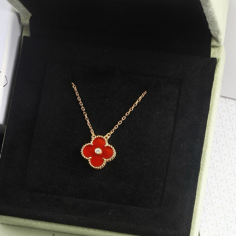 [Echo Fine ]CLOVER 15MM DIAMOND CARNELIAN NECKLACE