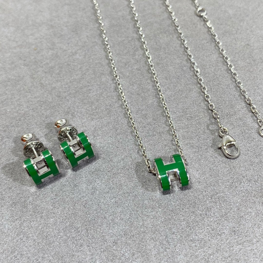 [Echo Fine ]POP H GREEN NECKLACE SILVER AND GOLD