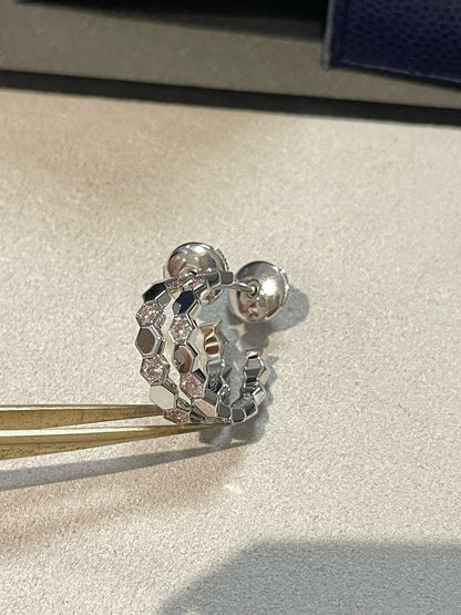 [Echo Fine ]Hollow Design Four-Leaf Clover Flower Shape Ring