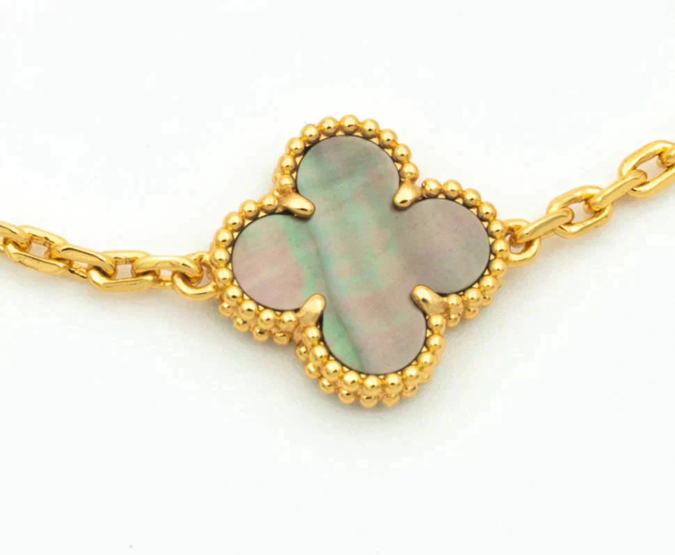 [Echo Fine ]CLOVER 5 MOTIF GRAY MOP DIAMOND BRACELET