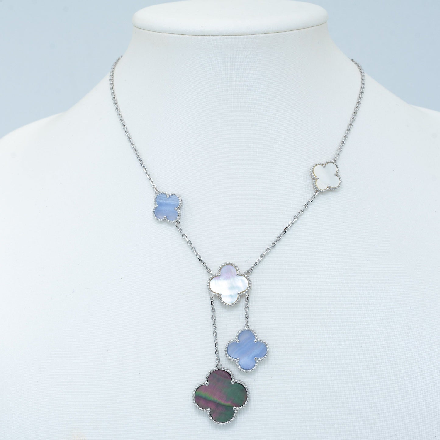 [Echo Fine ]CLOVER MOP CHALCEDONY NECKLACE SILVER 6 MOTIF