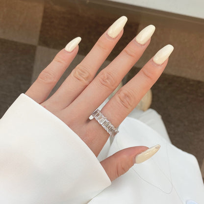 [Echo Fine ]0.75 Carat Elegant Emerald Cut Tennis Ring