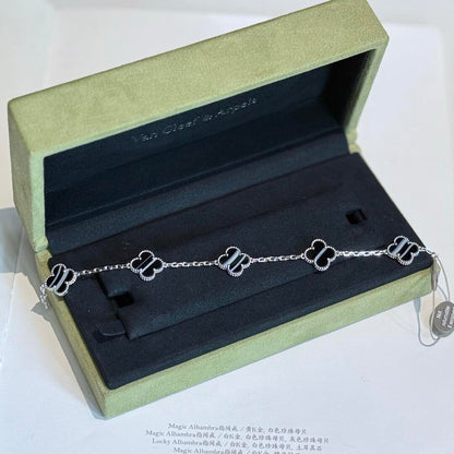 [Echo Fine ]CLOVER 5 MOTIF VEINED ONYX BRACELET SILVER