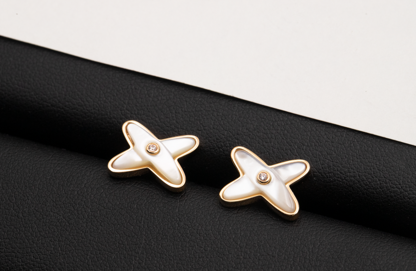 [Echo Fine ]JEUX DE WHITE MOP ROSE GOLD DIAMOND EARRINGS