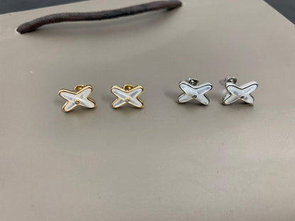 [Echo Fine ]JEUX DE WHITE MOP SILVER DIAMOND EARRINGS