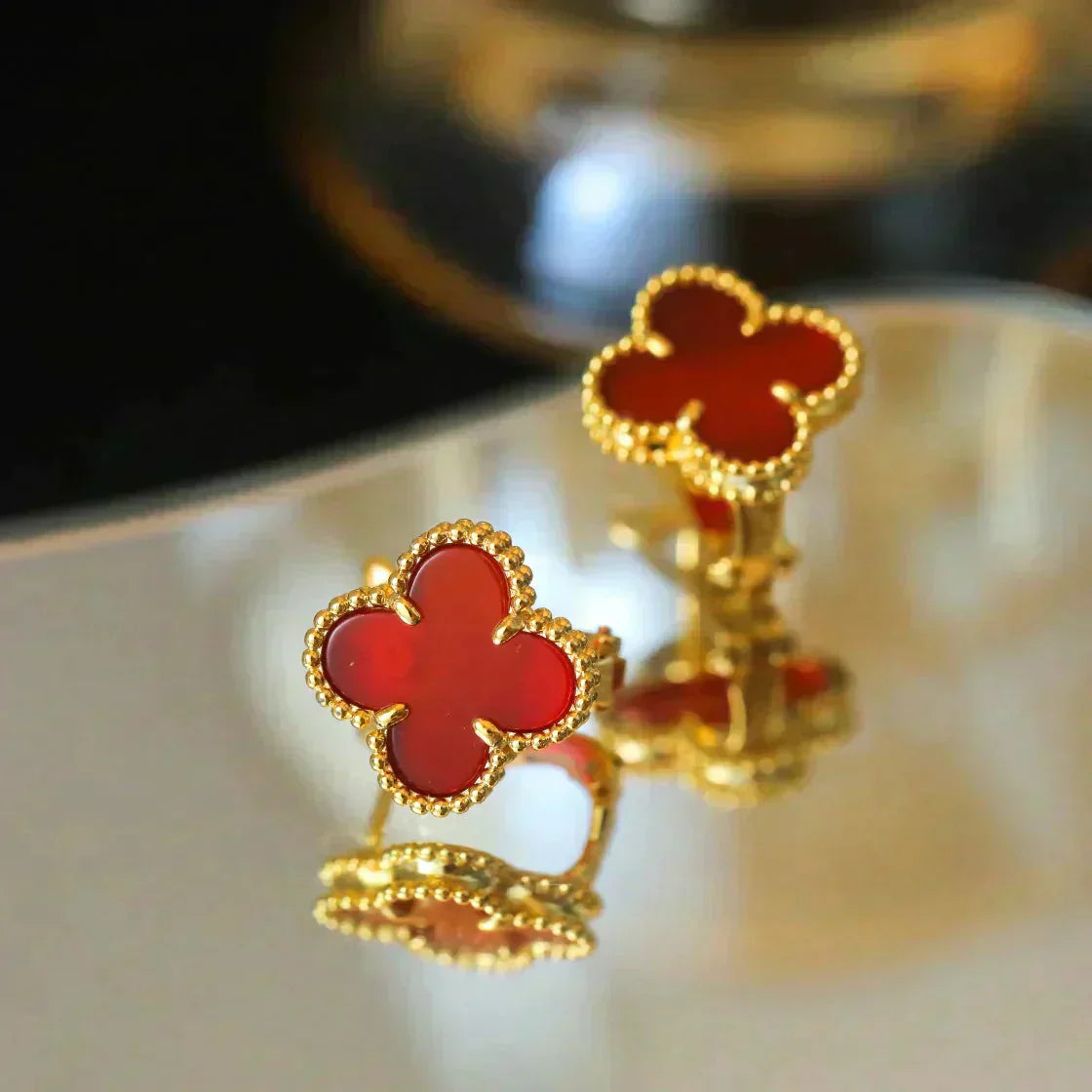 [Echo Fine ]CLOVER MEDIUM 1 MOTIFS CARNELIAN  EARRINGS