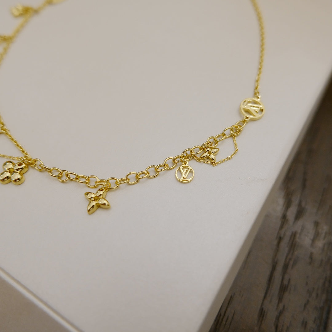 [Echo Fine ]BLOOMING SUPPLE NECKLACE BRASS