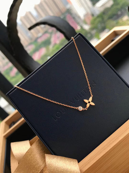 [Echo Fine ]BLOSSOM PENDANT PINK GOLD AND DIAMOND