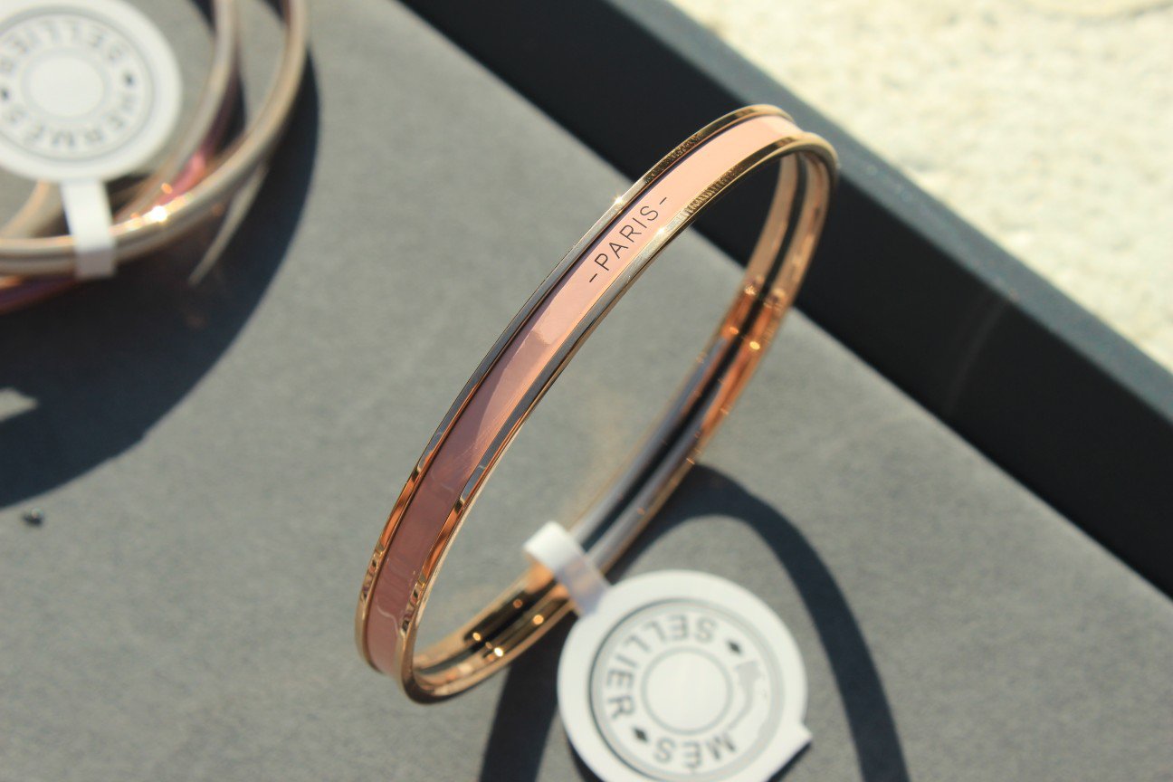 [Echo Fine ]HM UNI BANGLE BAG