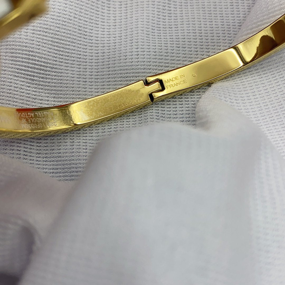 [Echo Fine ]CLASSIC HM CLIC WHITE 8MM ENAMEL BRACELET
