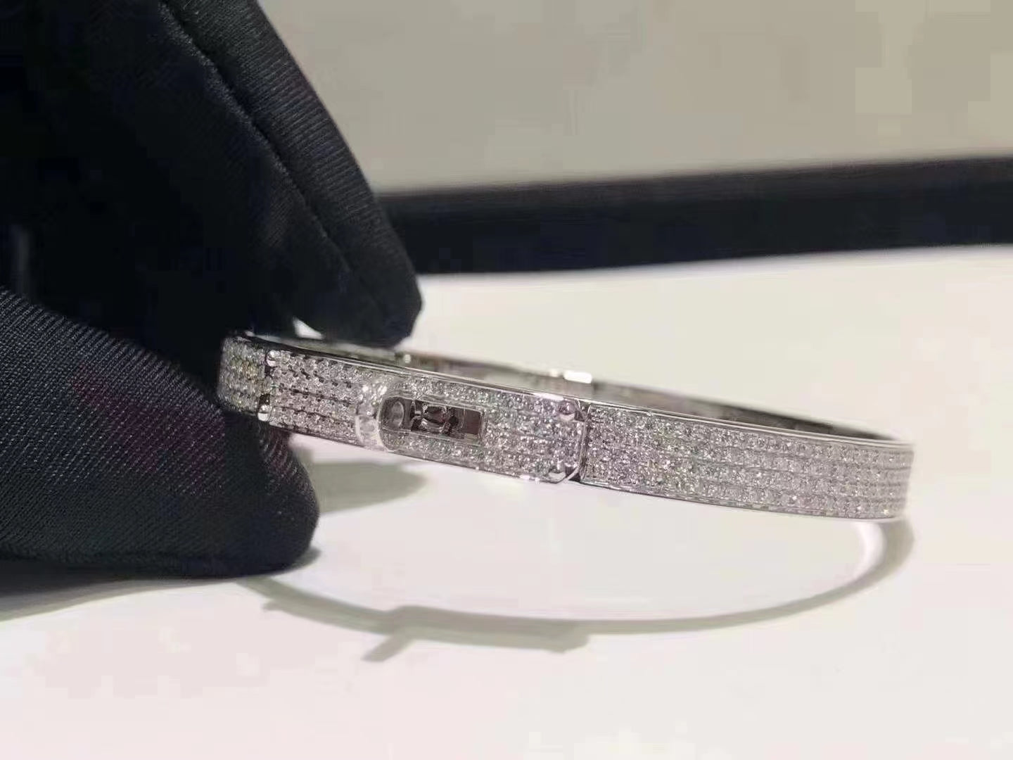 [Echo Fine ]HM KELLY BRACELET IN SILVER AND FULL PAVE DIAMOND