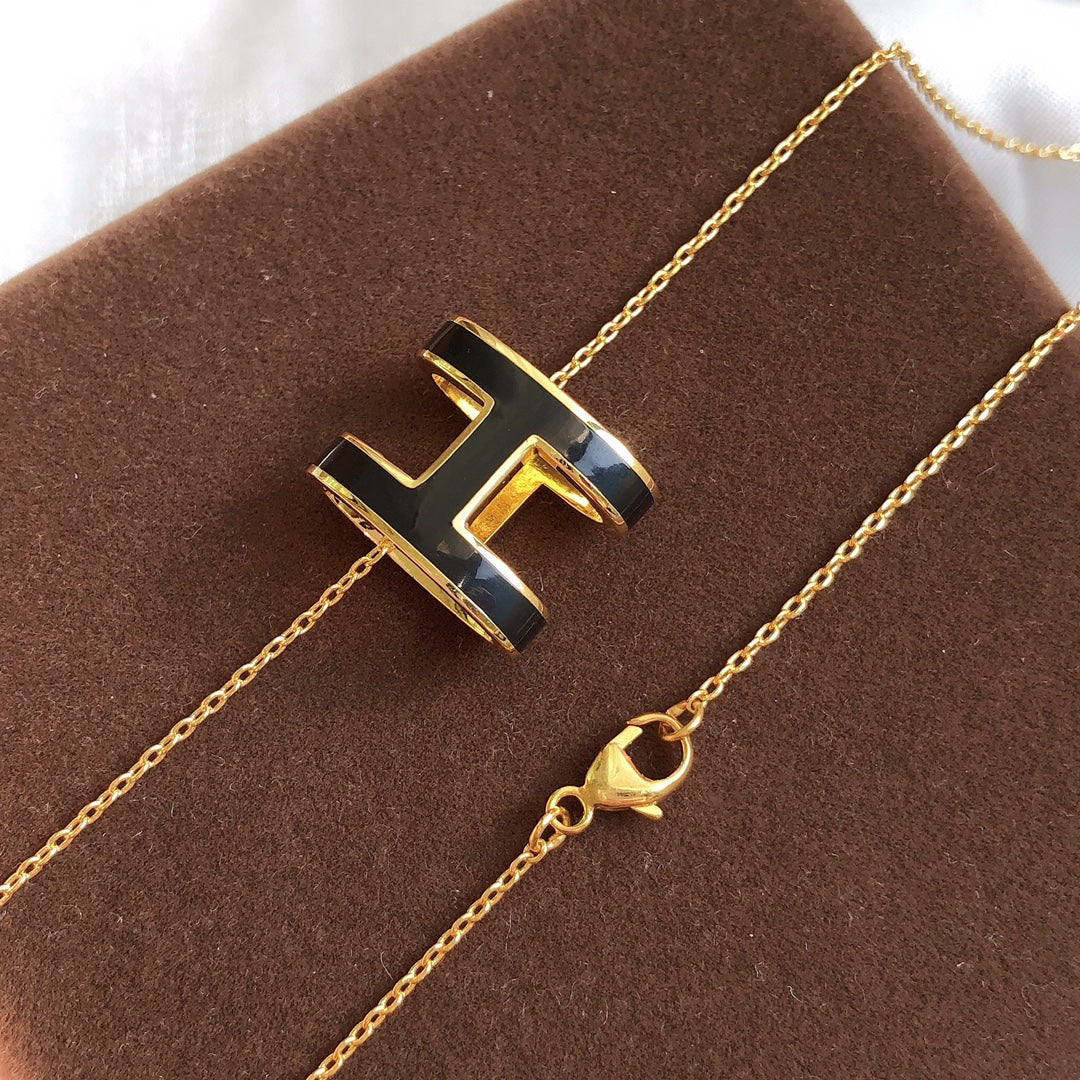 [Echo Fine ]HM CLIC BLACK ENAMEL GOLD NECKLACE