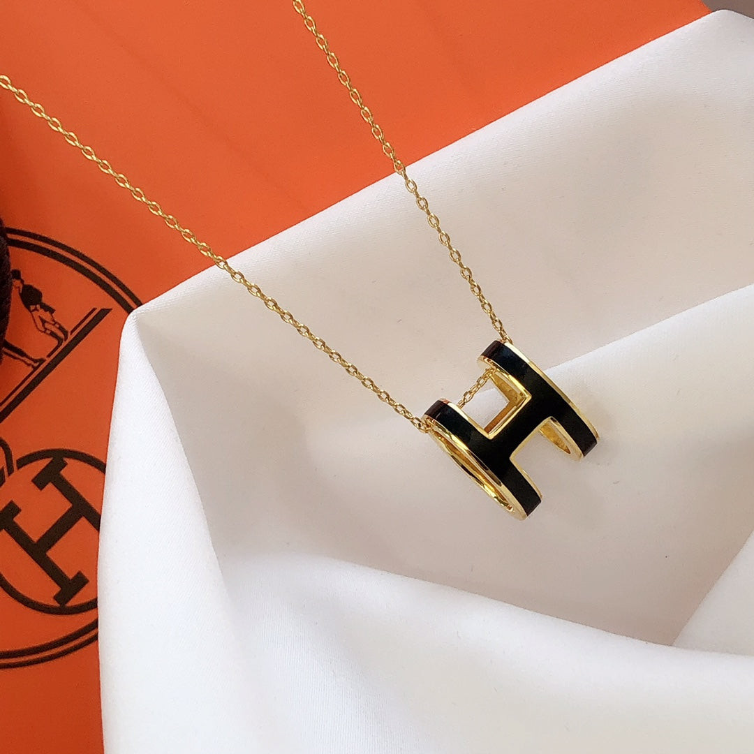 [Echo Fine ]HM CLIC BLACK ENAMEL GOLD NECKLACE
