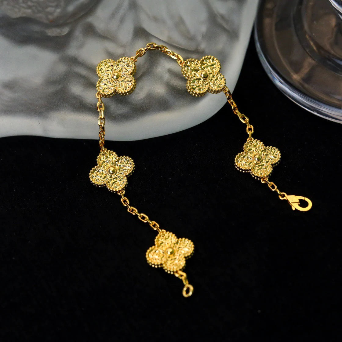 [Echo Fine ]CLOVER 5 MOTIFS BRONZING BRACELET